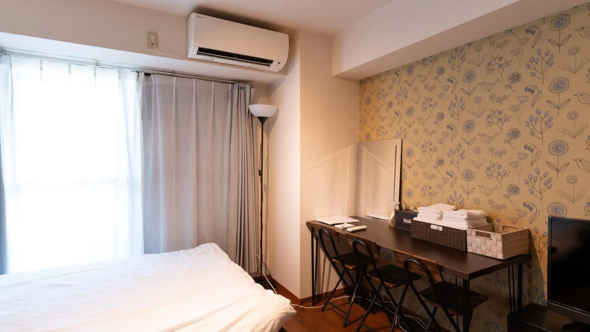Appartement コンフィデンスロン903 à Ōsaka 0*,